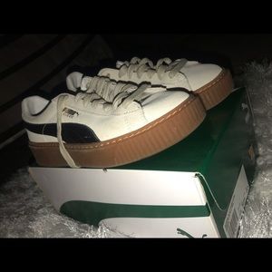 SUEDE PLATFORM CORE: WHISPER WHITE/BLACK